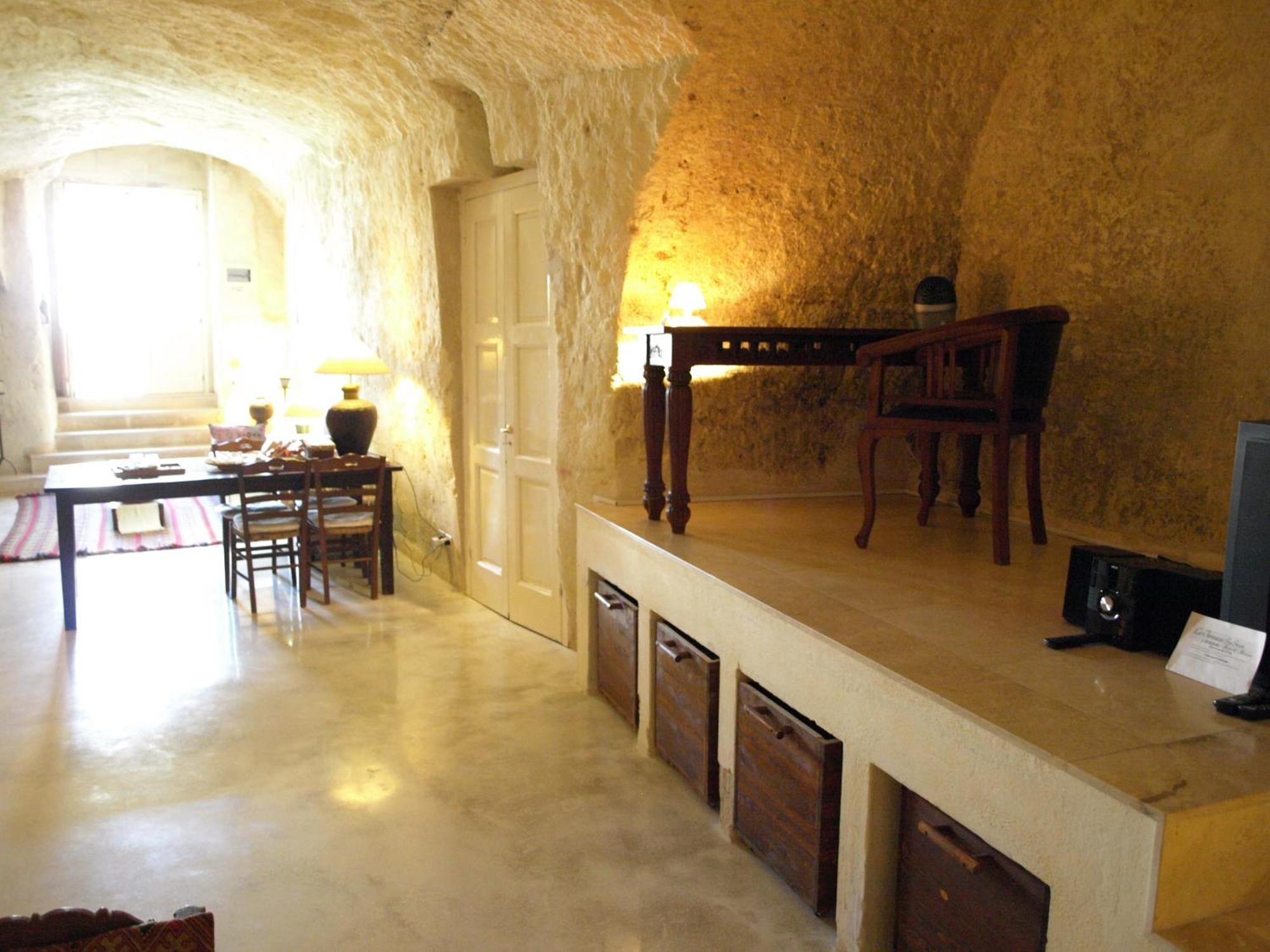 Апартаменты Casa Grotta Le Terrazze Матера Экстерьер фото